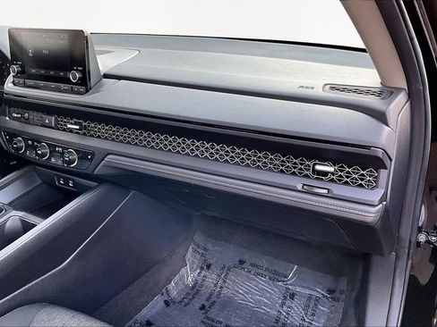 Used 2024 Honda Accord EX image 20