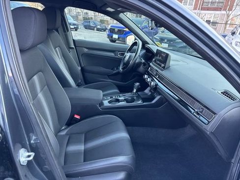 Used 2023 Honda Civic Sport image 19