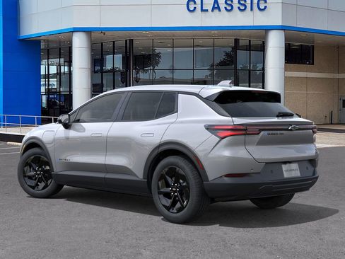 New 2026 Chevrolet Equinox EV LT image 3