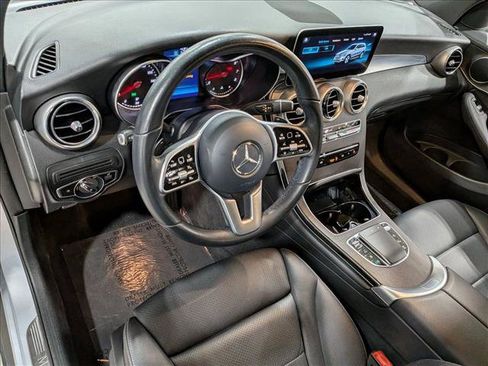 Used 2022 Mercedes-Benz GLC 300 image 10
