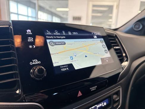 Certified 2023 Honda Passport TrailSport image 34