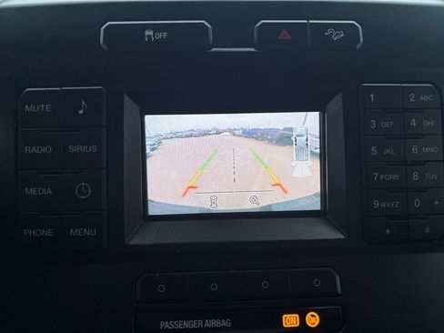 Used 2019 Ford F250 XLT w/ XLT Value Package image 26