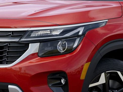 New 2026 Kia Seltos S image 12