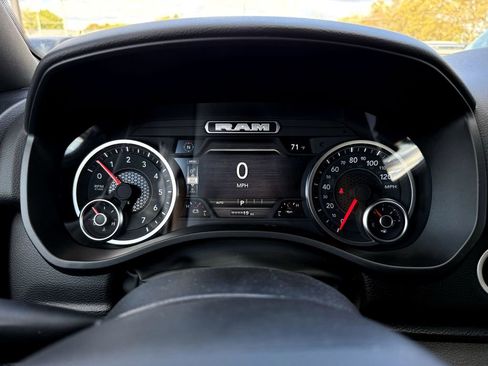 New 2026 RAM 1500 Big Horn AWD/4WD image 18