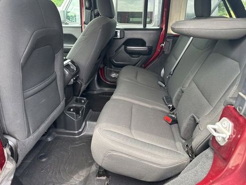 Used 2022 Jeep Wrangler Unlimited Sport AWD/4WD image 14
