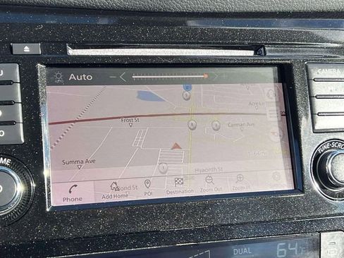 Used 2020 Nissan Rogue SL w/ Premium Package image 35