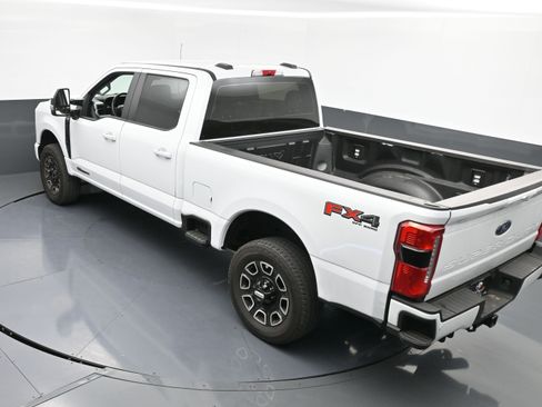 Used 2024 Ford F250 XL w/ STX Appearance Package image 34