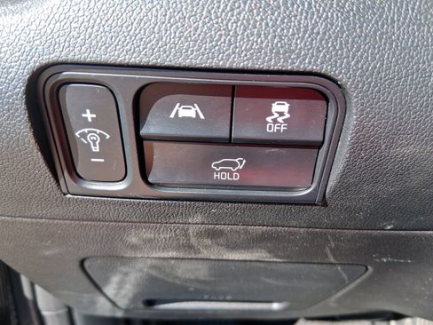 Used 2023 Kia Sorento EX AWD/4WD image 25