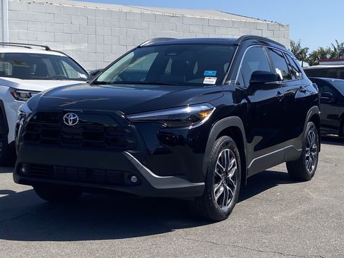 New 2026 Toyota Corolla Cross XLE image 6