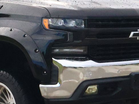 Used 2020 Chevrolet Silverado 1500 LT w/ Texas Edition AWD/4WD image 7