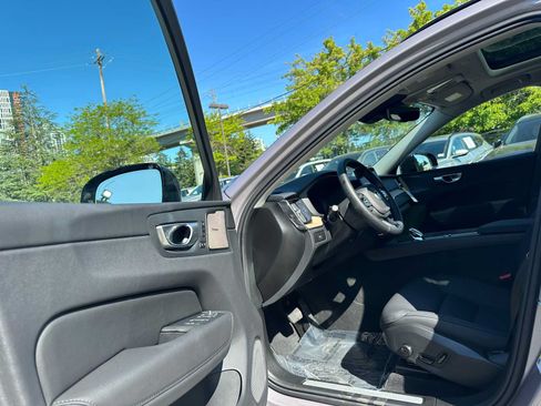 Used 2026 Volvo XC60 B5 Plus w/ Climate Package AWD/4WD image 20