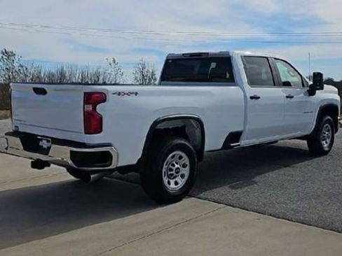 New 2026 Chevrolet Silverado 3500 W/T AWD/4WD image 8