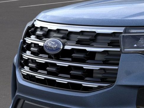New 2026 Ford Explorer Active AWD/4WD image 17
