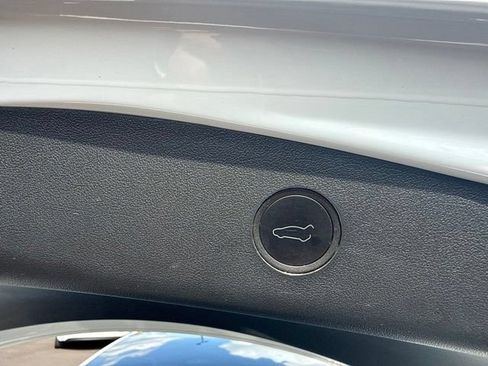 Used 2023 Tesla Model 3 Long Range AWD/4WD image 17
