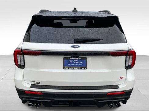 Certified 2025 Ford Explorer ST image 3