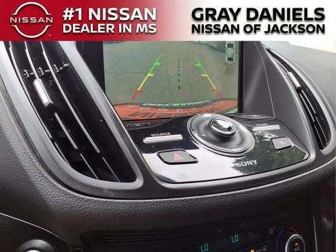 Used 2019 Ford Escape Titanium FWD image 27