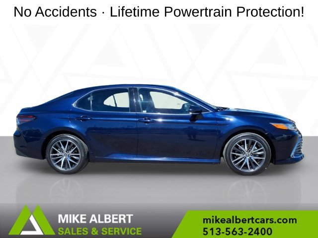 Used 2022 Toyota Camry XLE FWD image 8