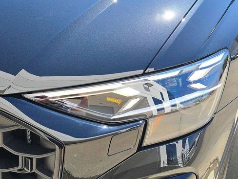 New 2026 Audi SQ8 Prestige AWD/4WD image 32