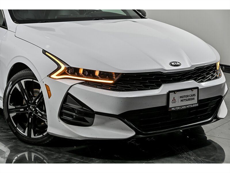 Used 2021 Kia K5 GT-Line w/ GT-Line FWD Premium Package image 2