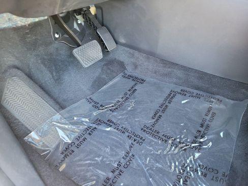 Used 2023 Honda CR-V EX image 16