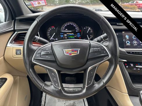 Used 2019 Cadillac XT5 Premium Luxury FWD image 20