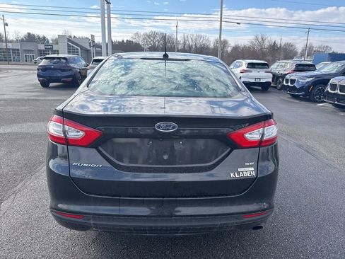 Used 2015 Ford Fusion SE w/ Equipment Group 202A image 18