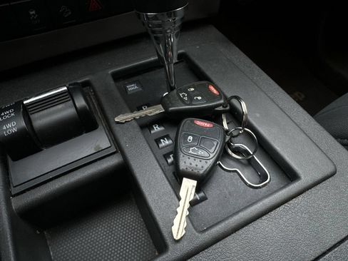 Used 2012 Jeep Liberty Sport w/ Popular Equipment Group AWD/4WD image 36