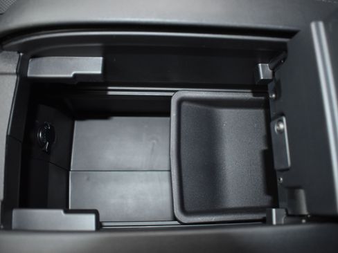 Used 2022 Toyota Highlander Platinum image 23