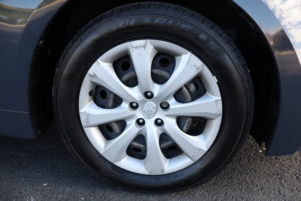 Used 2023 Toyota Corolla LE FWD image 44