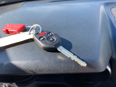 Used 2017 Subaru Outback 2.5i Premium image 31