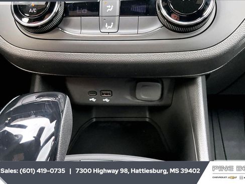 New 2026 Buick Envista Sport Touring FWD image 24