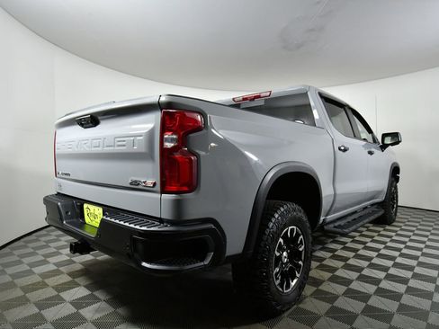Used 2025 Chevrolet Silverado 1500 ZR2 w/ Technology Package AWD/4WD image 11