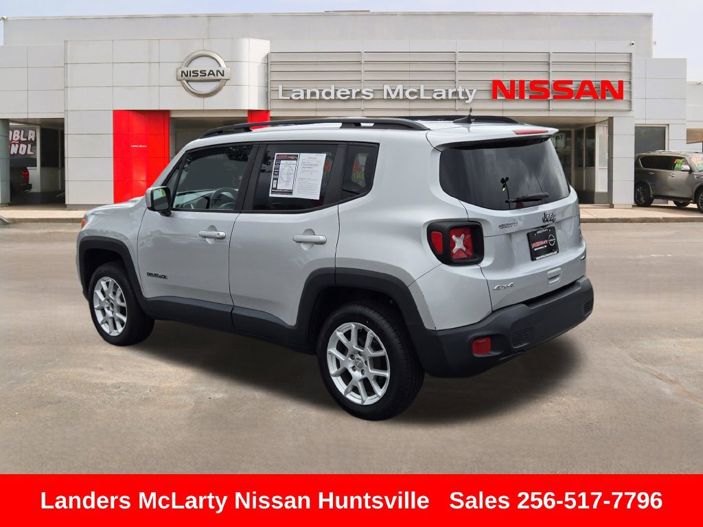 Used 2019 Jeep Renegade Latitude AWD/4WD image 6