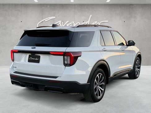 Certified 2025 Ford Explorer ST-Line w/ Premium Package image 16