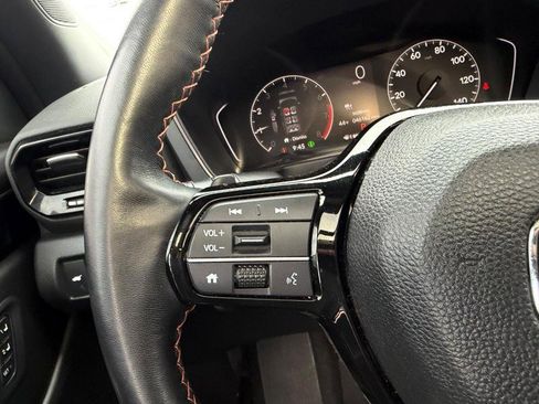 Used 2024 Honda Pilot TrailSport image 15