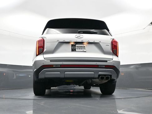 Used 2023 Hyundai Palisade SEL w/ Premium Package AWD/4WD image 21