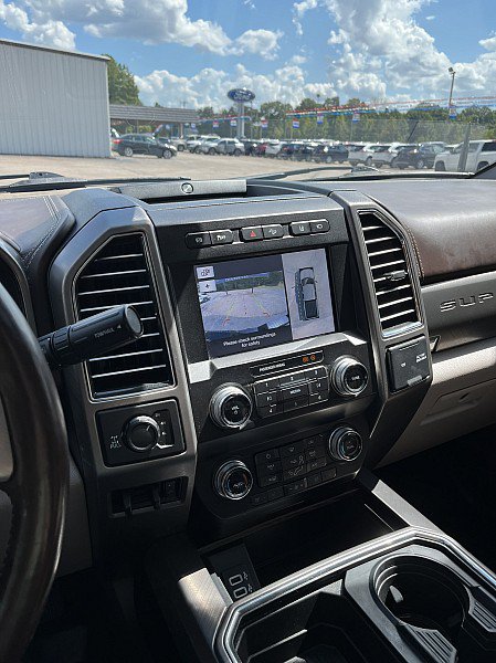 Used 2019 Ford F350 Limited w/ FX4 Off-Road Package AWD/4WD image 10