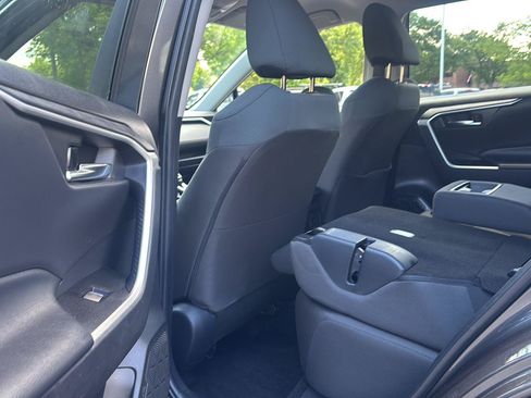 Used 2024 Toyota RAV4 XLE FWD image 25