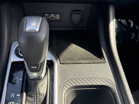 Used 2022 Nissan Sentra SV image 25