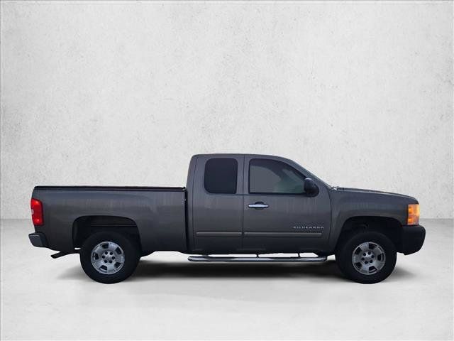Used 2013 Chevrolet Silverado 1500 LT w/ All-Star Edition RWD image 4