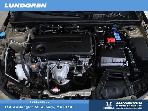 Used 2025 Honda Civic Sport image 31