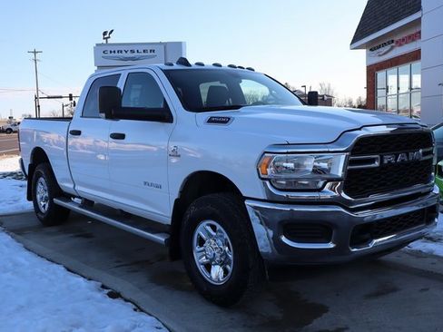 Used 2021 RAM 3500 Tradesman w/ Chrome Appearance Group image 4