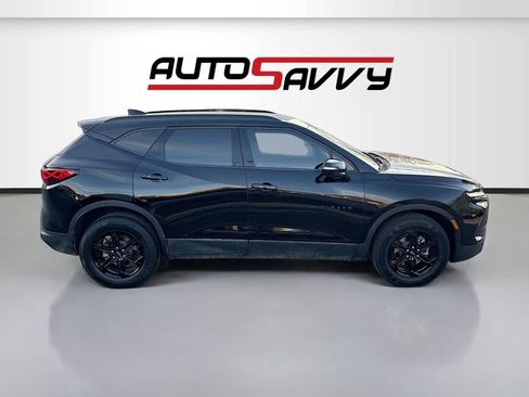 Used 2023 Chevrolet Blazer LT w/ Midnight/Sport Edition FWD image 8
