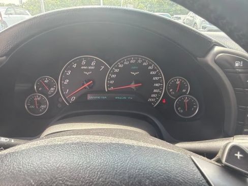 Used 2007 Chevrolet Corvette Coupe RWD image 6