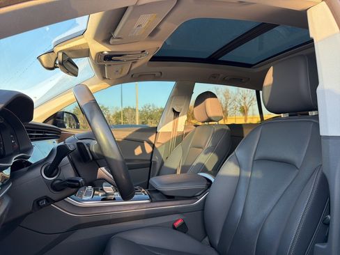 Used 2020 Audi Q8 Premium Plus w/ Premium Plus Package image 10