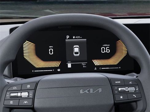 New 2025 Kia K4 LXS image 21