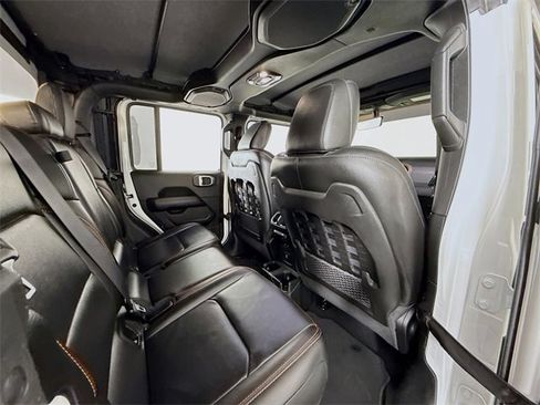 Used 2022 Jeep Gladiator Mojave w/ Trailer Tow Package image 29