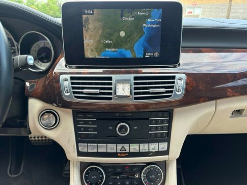 Used 2015 Mercedes-Benz CLS 550 image 25