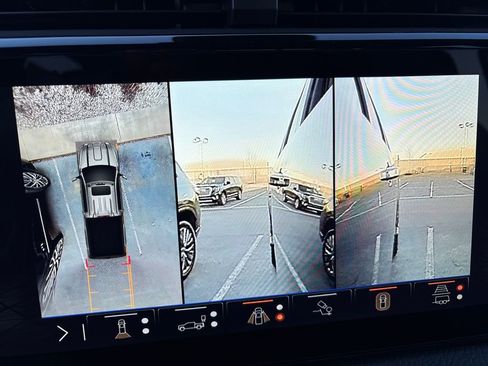 New 2026 GMC Sierra 2500 Denali w/ Denali Reserve Package image 35