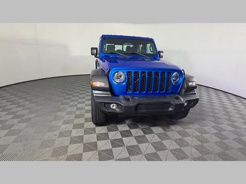 Used 2020 Jeep Gladiator Sport AWD/4WD image 51